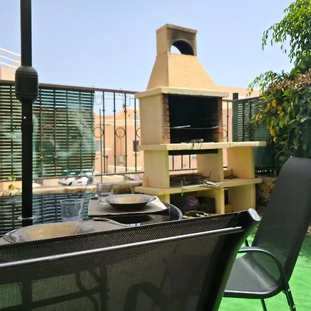 Appartamento Lush - Garden,bbq & Swimming Pool
